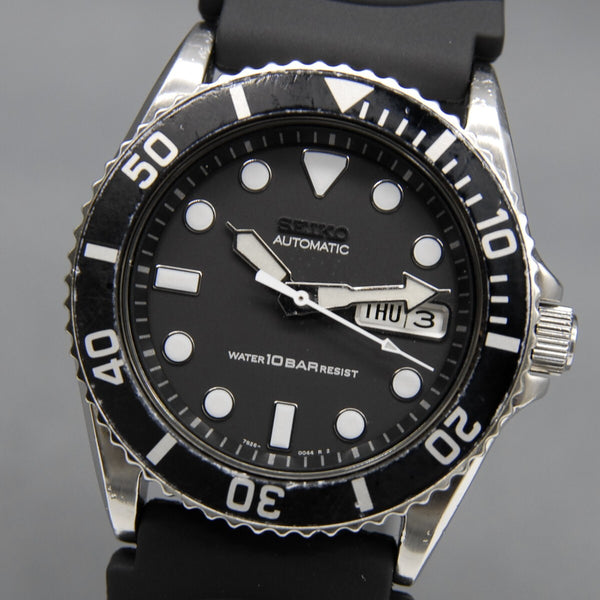 7502040
